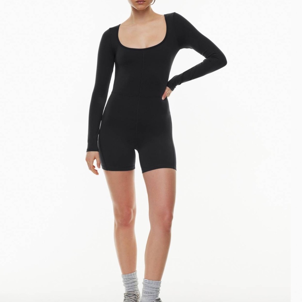 Aritzia Black Long-Sleeve Scoop-Neck Romper Jumpsuit